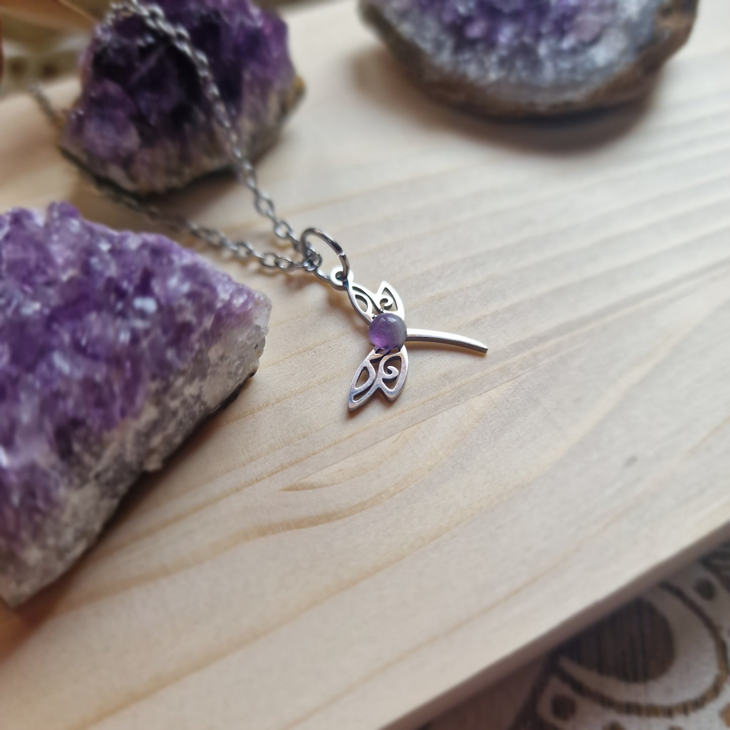 Colgante Libélula con Amatista ~ Transformación y Calma
