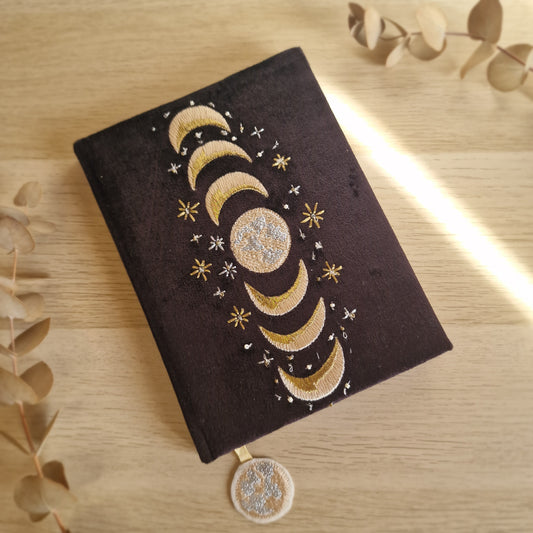 🌙 Cuaderno de Terciopelo FASE LUNAR ~ Ciclos, Intención y Renovación