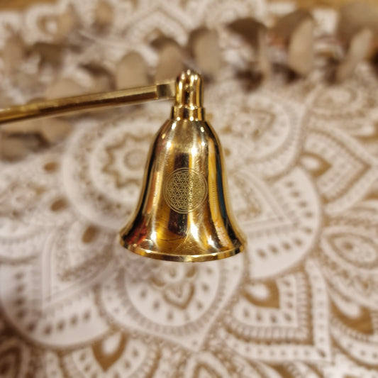 Campana Apaga Velas Flor de la Vida ~ Elegancia y Protección Energética