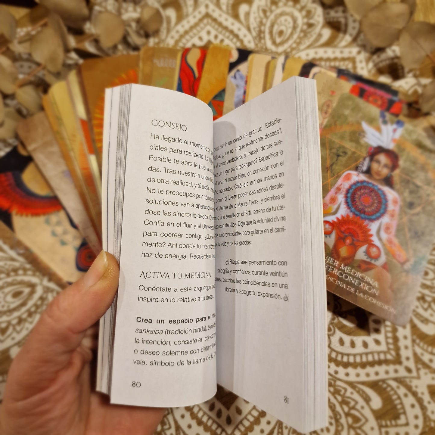 Oráculo “La Mujer Medicina” ~ Sabiduría ancestral para escuchar tu voz interior