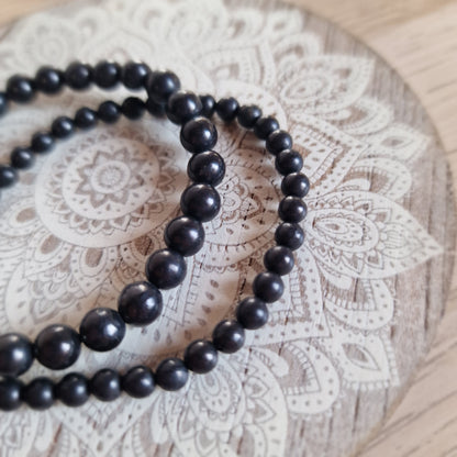 🖤 Pulsera de Shungit ( 4 y 6 mm) ~ Protección y equilibrio energético