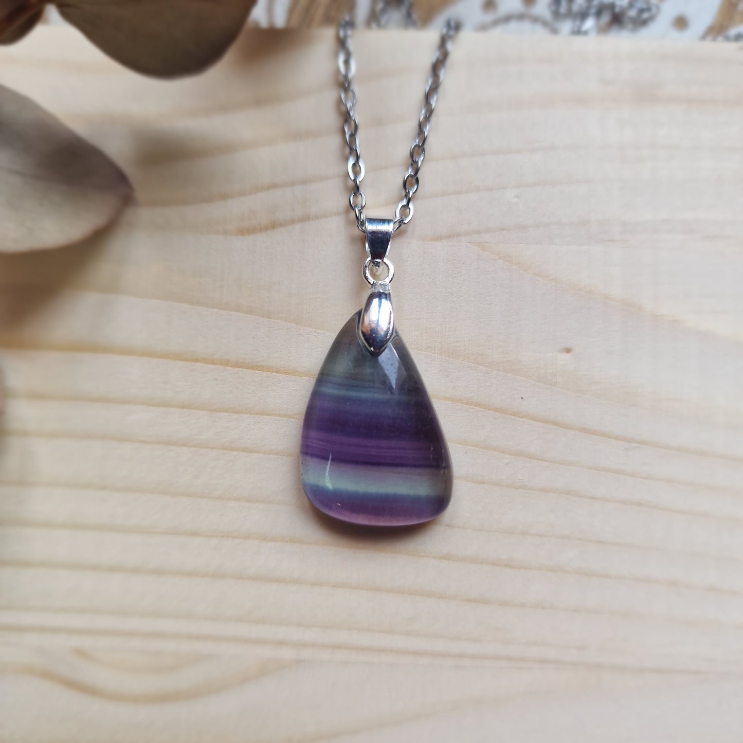 Colgante de Fluorita Natural ~ Claridad y Equilibrio