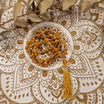Japa Mala de Rudraksha y Citrino con Borla ~ Energía, Alegría y Abundancia