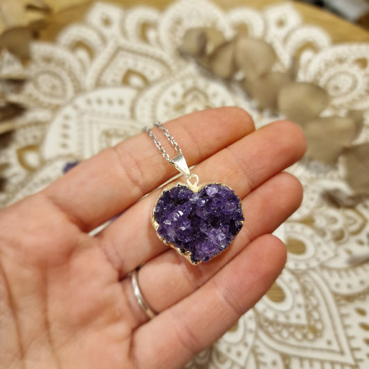 Colgante Corazón de Drusa de Amatista ~ Luz, calma y belleza natural
