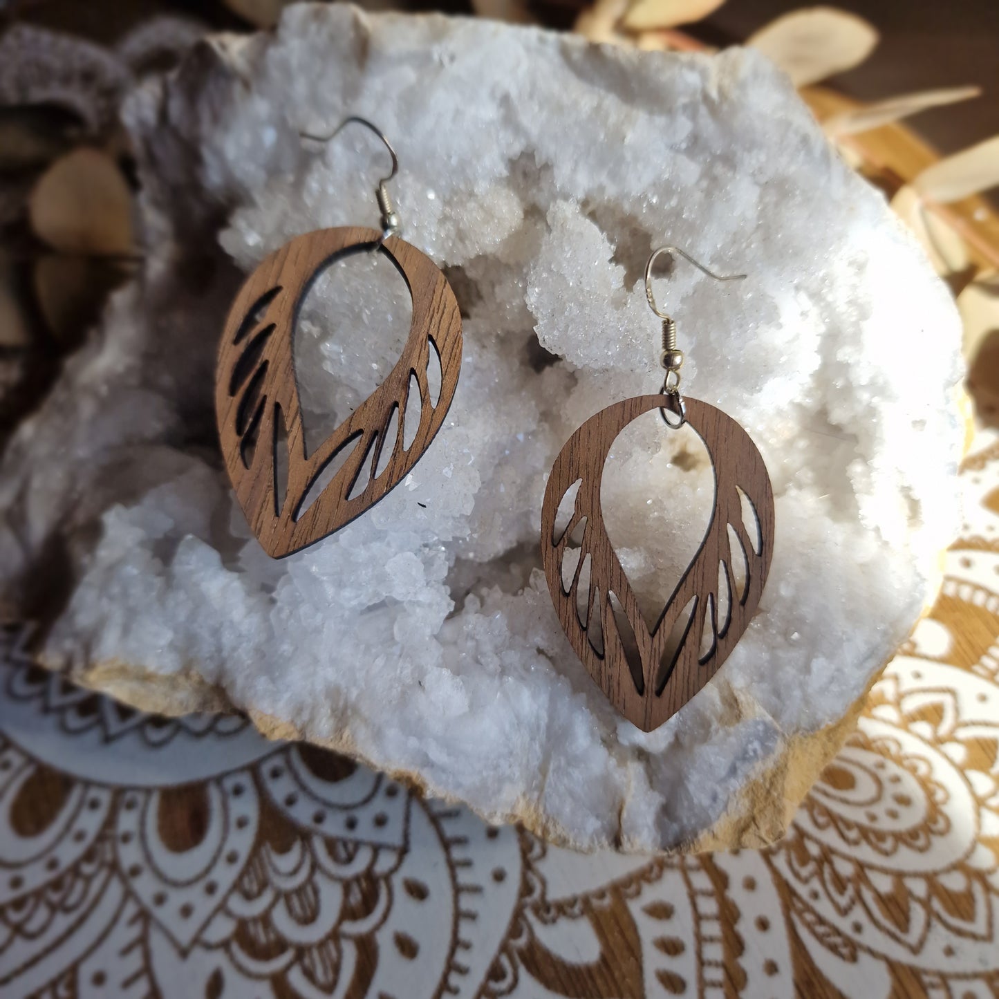 Pendientes "hoja" (Nogal y plata)