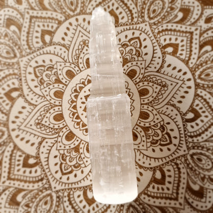 Monolito de Selenita 20 cm ~ Luz y Purificación Energética