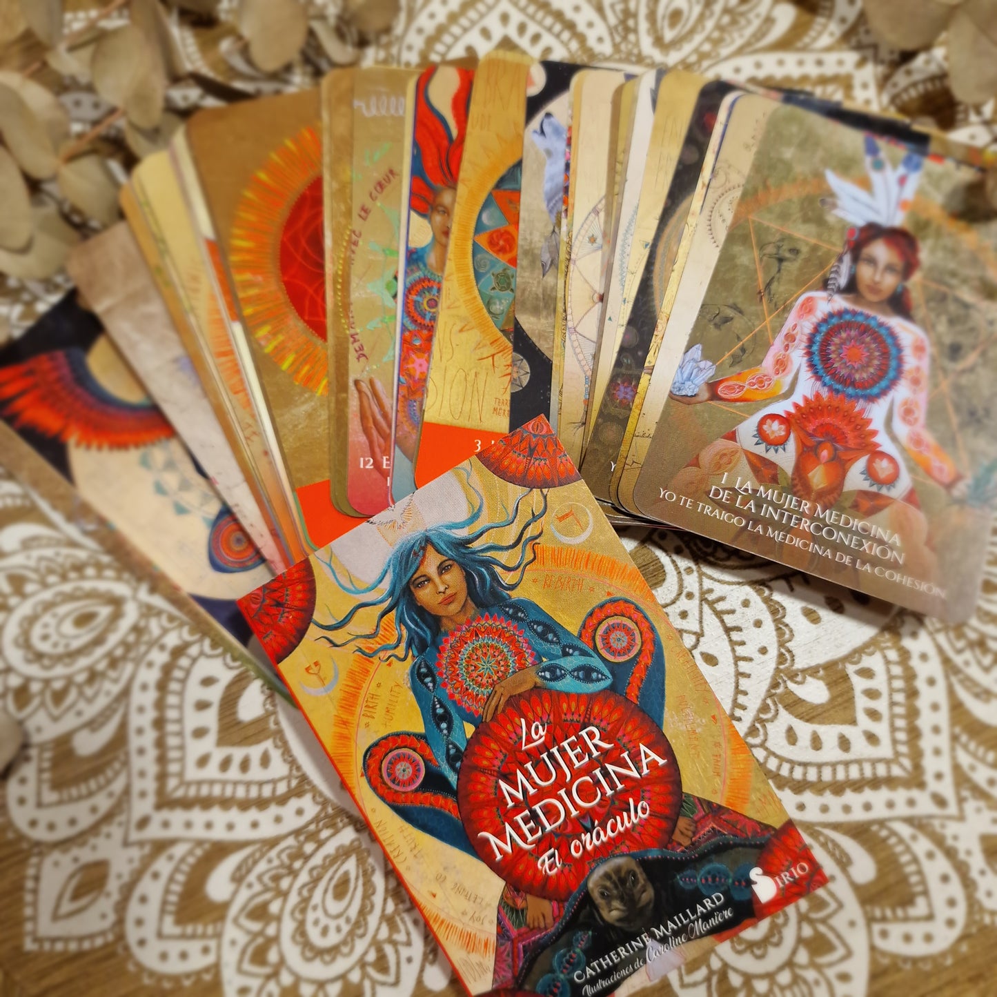 Oráculo “La Mujer Medicina” ~ Sabiduría ancestral para escuchar tu voz interior