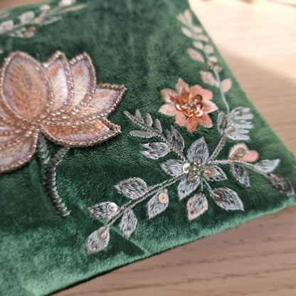 🌺 Neceser de Terciopelo FLOR DE LOTO ~ Pureza y Crecimiento Interior 💫