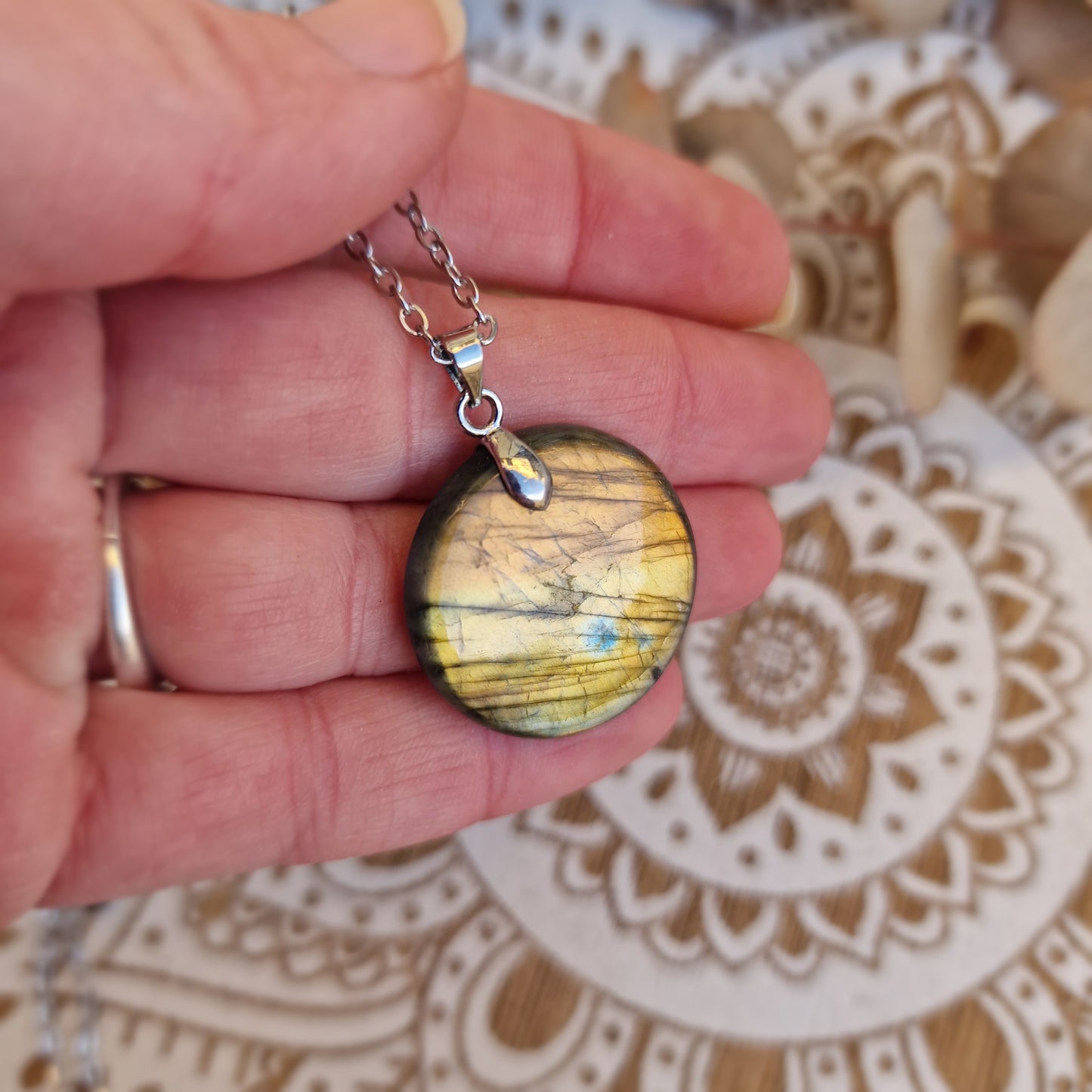 Colgante Labradorita Rosa ~ Intuición y Equilibrio Emocional