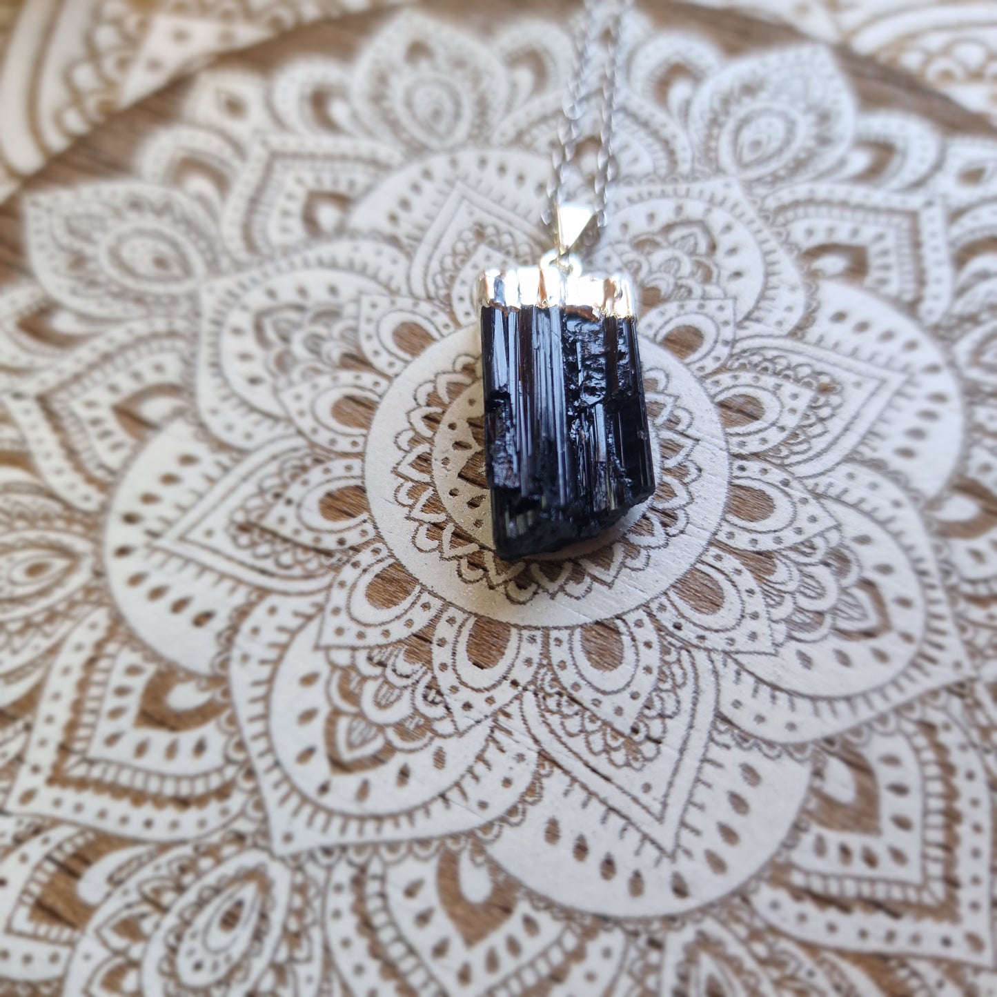 Colgante de Turmalina Negra Natural ~ Protección y equilibrio energético