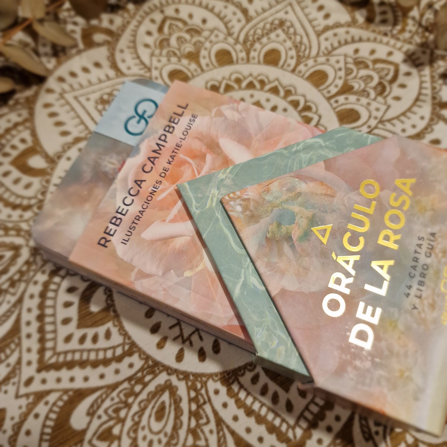 Oráculo de la Rosa ~ Mensajes de amor, sanación y guía espiritual