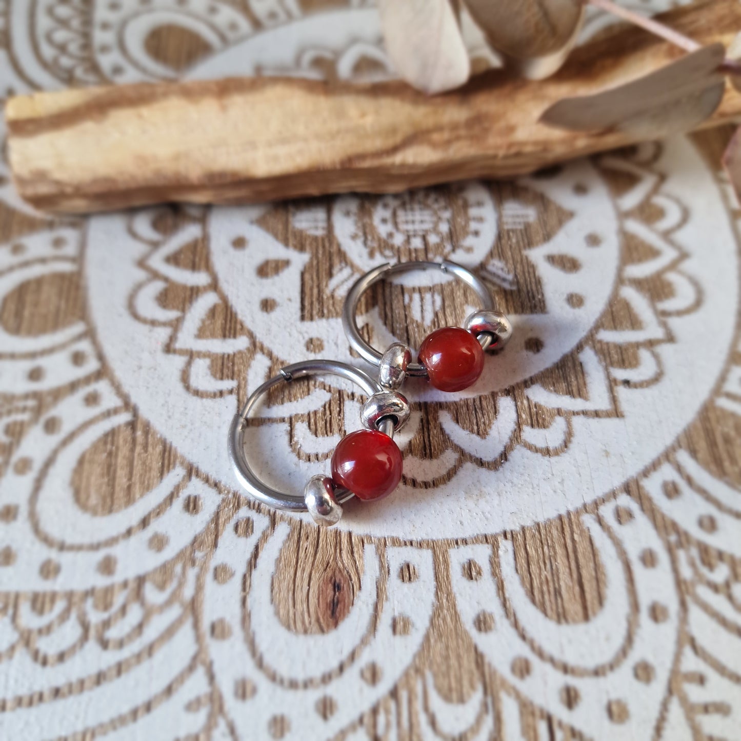 Pendientes de Aro de Acero con Carneola