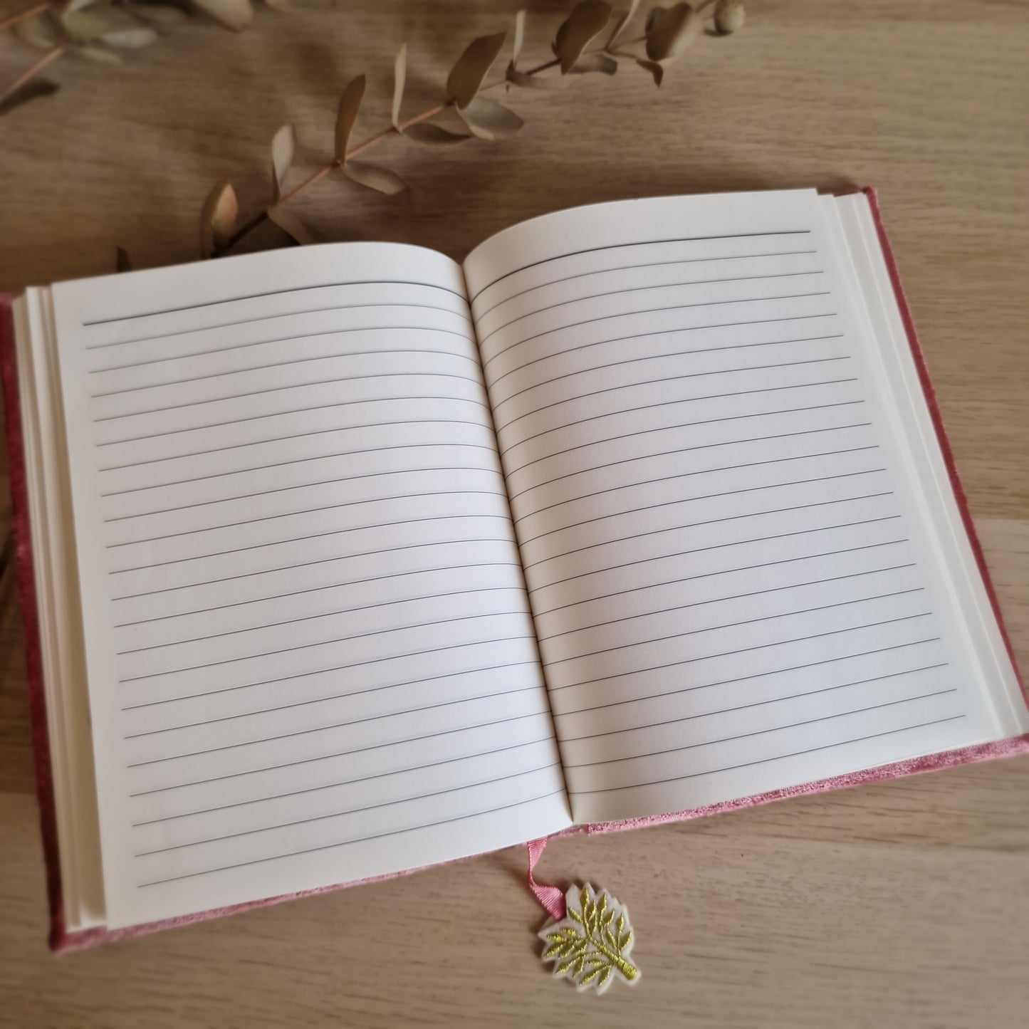 🌳 Cuaderno de Terciopelo Rosa ~ Árbol de la Vida Dorado