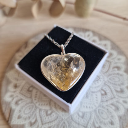 💛 Colgante Citrino Corazón Plata de Ley ~ Energía, Abundancia y Luz Interior
