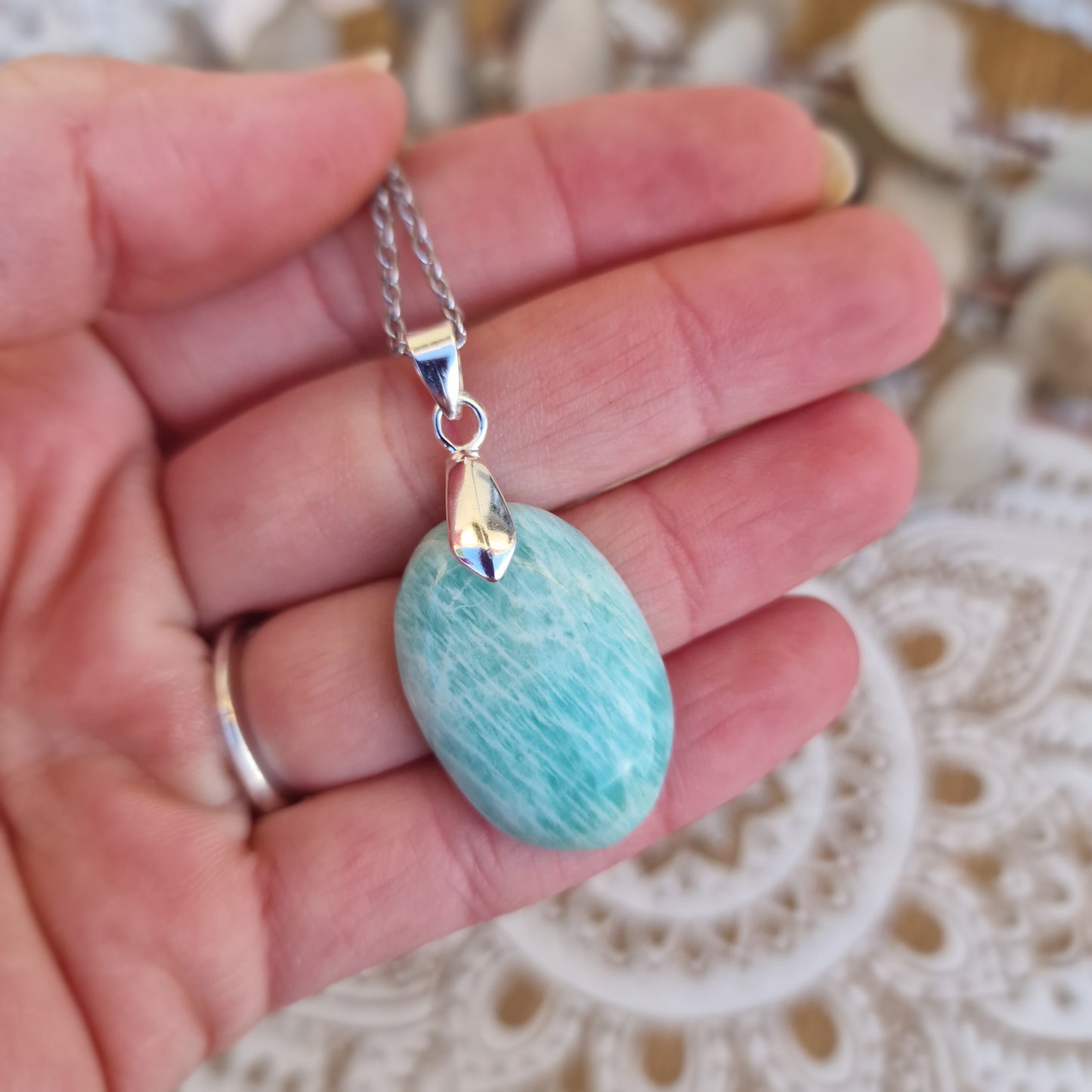 Colgante de Amazonita ~ Calma y Comunicación