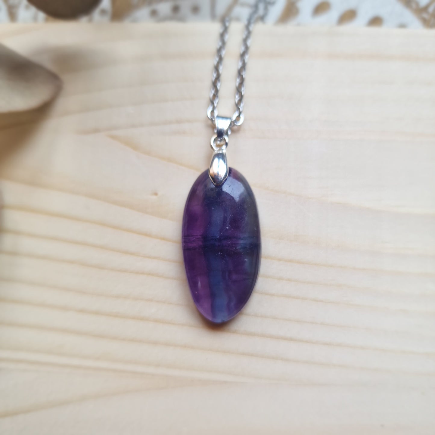 Colgante de Fluorita Natural ~ Claridad y Equilibrio