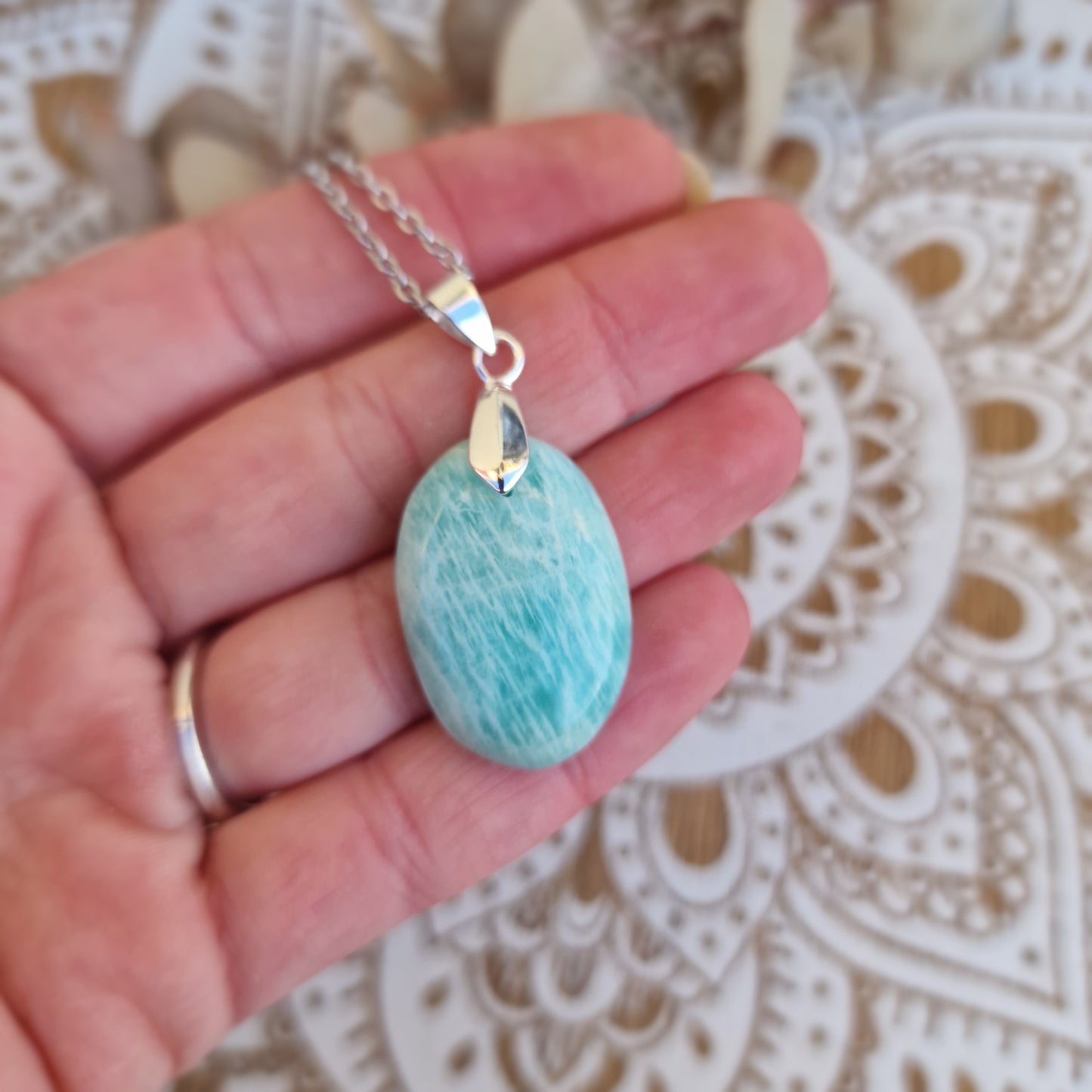 Colgante de Amazonita ~ Calma y Comunicación
